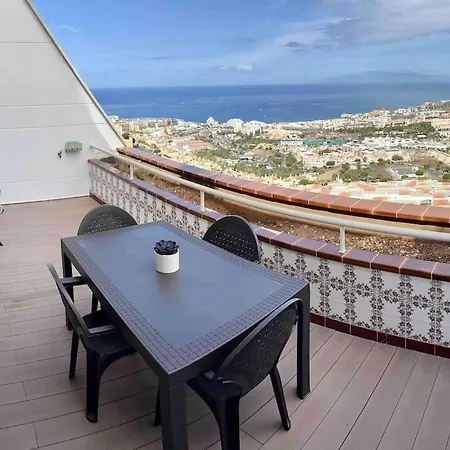 شقة The Sunset Views Costa Adeje, Heated Pool *