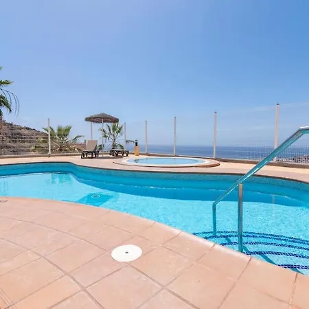 شقة The Sunset Views Costa Adeje, Heated Pool