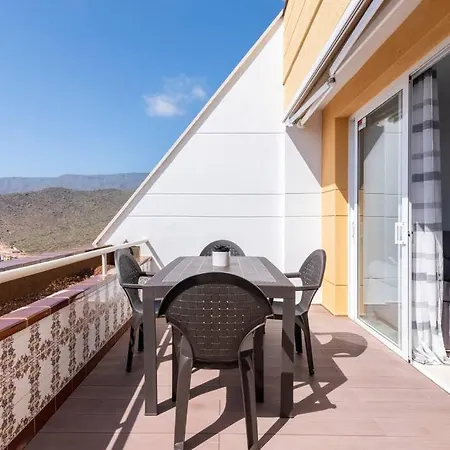 The Sunset Views Costa Adeje, Heated Pool Apartmán *